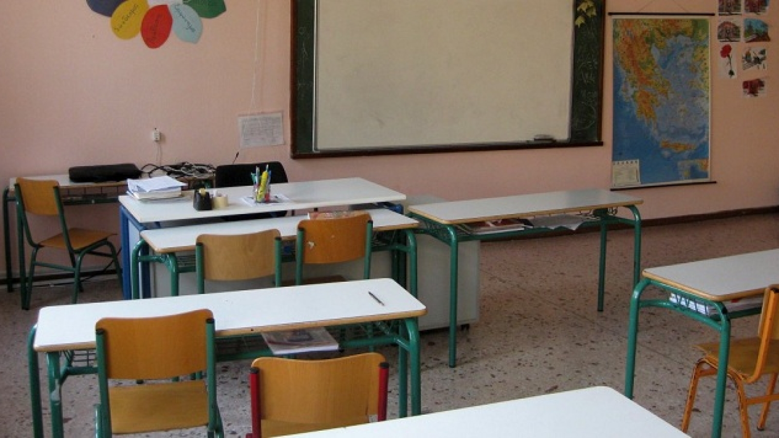 Αδιόριστοι Θεολόγοι προς την Υπουργό Παιδείας κα Σοφία Ζαχαράκη